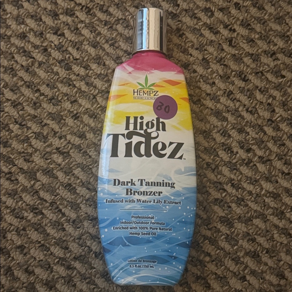 Hempz High Tidez Tanning Bronzer with Vibrant Design